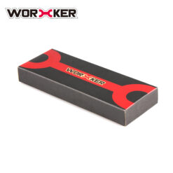 Worker magazijn voor 22 pijltjes verpakking